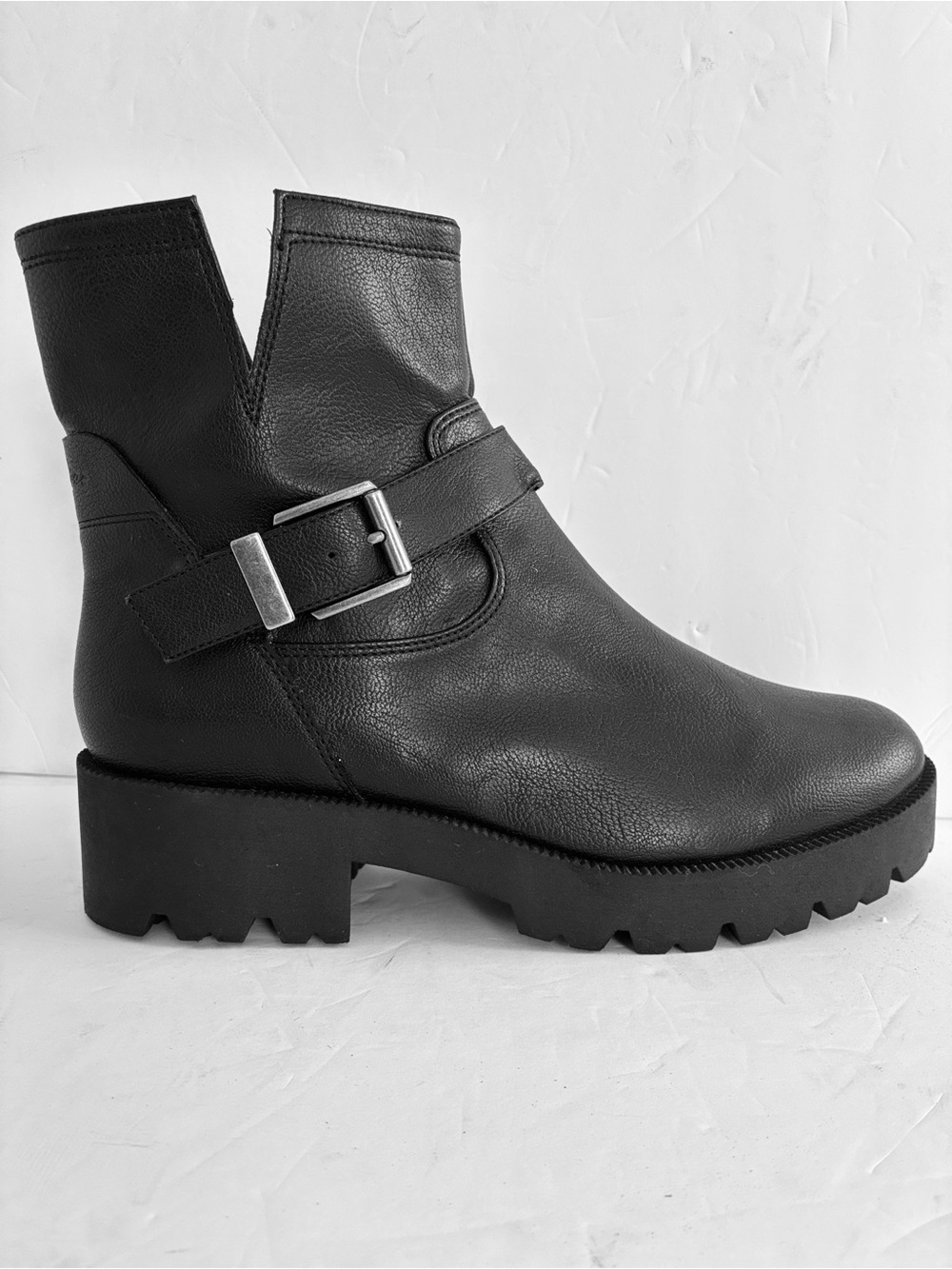 ZODIAC Black Buckle Ankle Moto Boots  Stacked Heel Rubber Sole Shoes Size 11 NEW - Picture 3 of 9